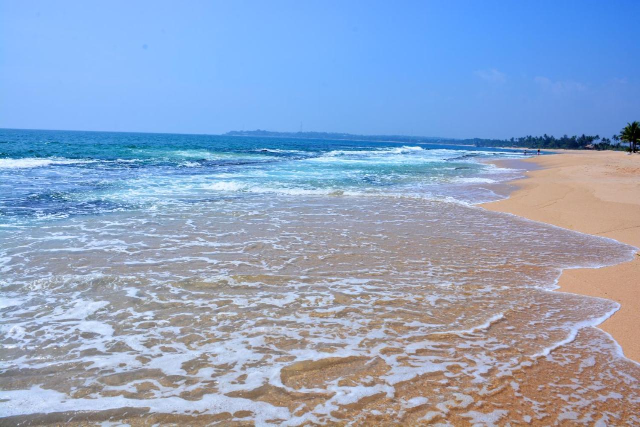 Randu Homestay And Restaurant 탕갈레 외부 사진